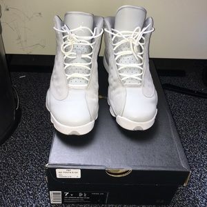 COPY - Wolf Grey Retro 13